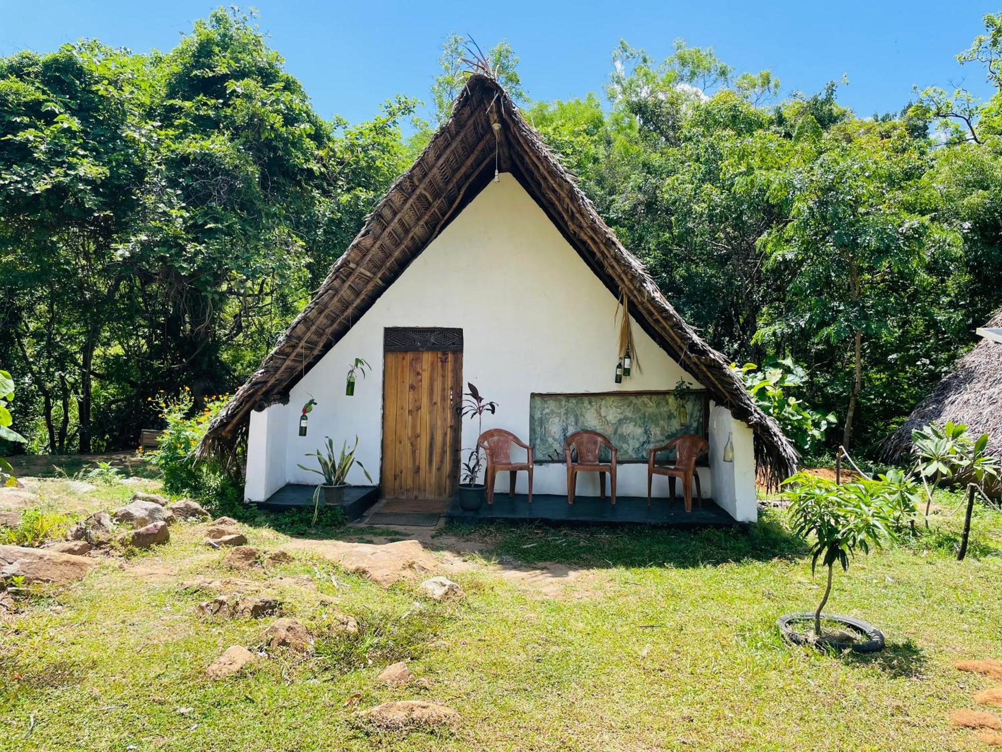 The Forest Edge Resort Dambulla Exterior photo